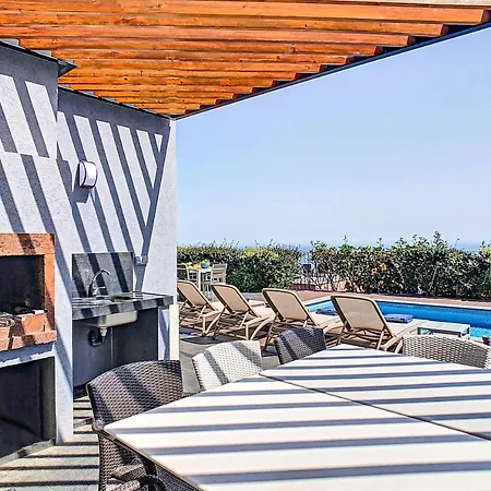 Eden Sky Villa
